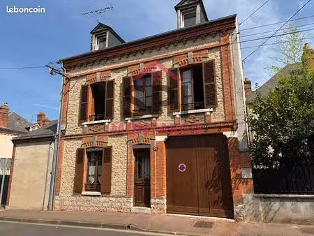 maison 5 pièces 139 m²