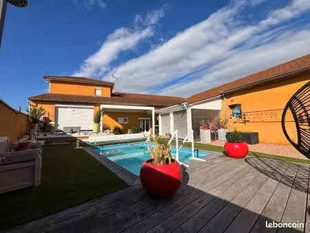 maison 5 pièces 120 m²
