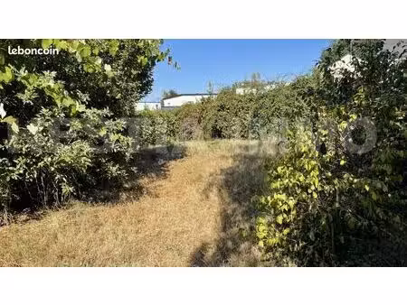 terrain 641 m² suce sur erdre