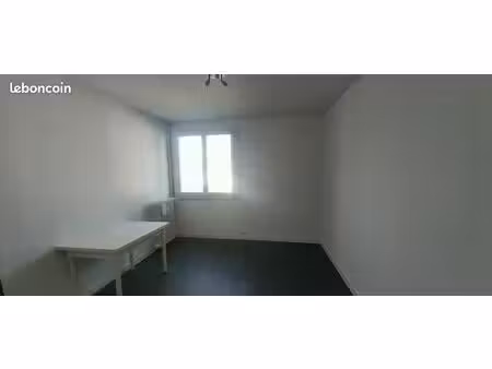 studio 1 pièce 18 m²