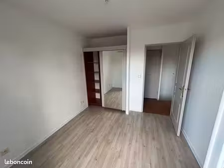 duplex lumineux à vendre – spacieux et prêt à habiter