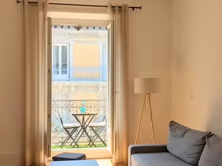 à louer – t3 meublé rénové avec balcon – centre ville