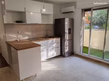 appartement 42m² + loggia philippidès