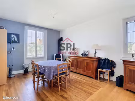 maison 4 pièces 104 m²