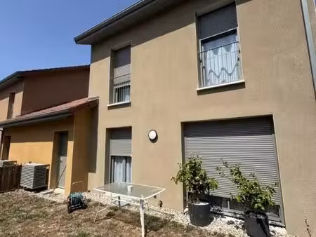 maison de ville 4 pièces 85 m²