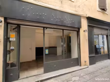 local commercial centre