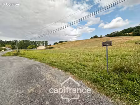 terrain 1 291 m² saint caprais de lerm