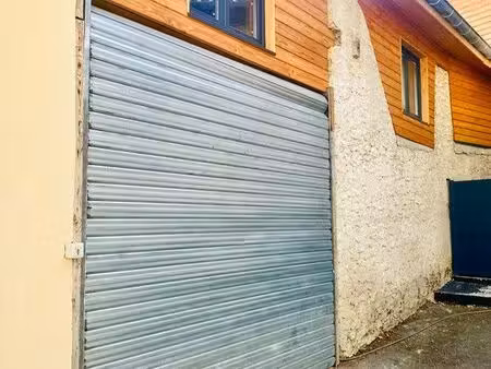 local entrepot dépôt 160m2 à claix