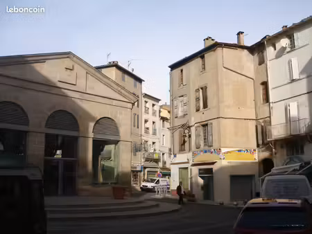 local professionnel a louer dans centre historique de lodeve