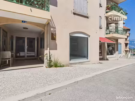 local 26 m² tullins
