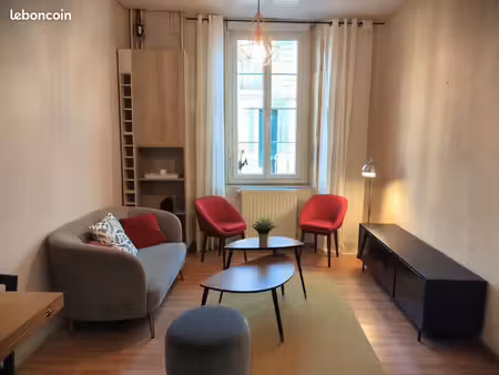 appartement meublé et calme + jardin extérieur à bordeaux bastide