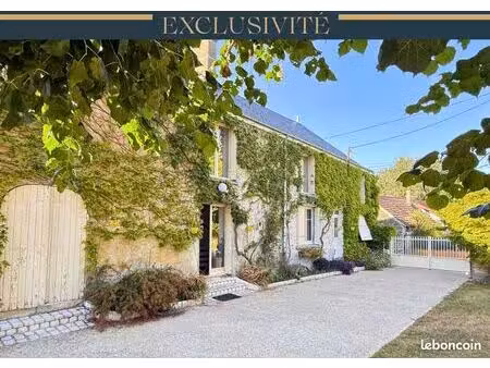 longère 10 pièces 196 m²
