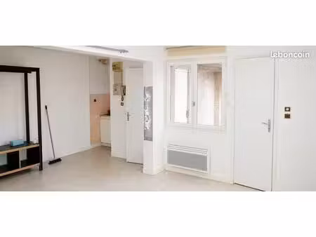 studio 1 pièce 20 m²