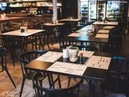 bar  restaurant  traiteur 300 m² veauche