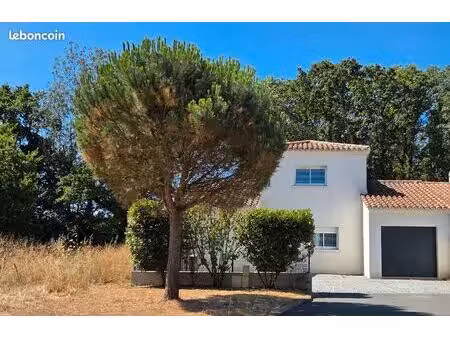 maison familiale au calme en impasse – jardin – à quelques minutes du centre de pornic