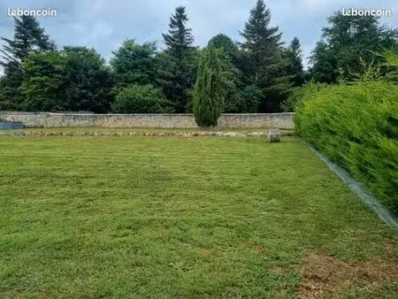 terrain constructible 1000m2