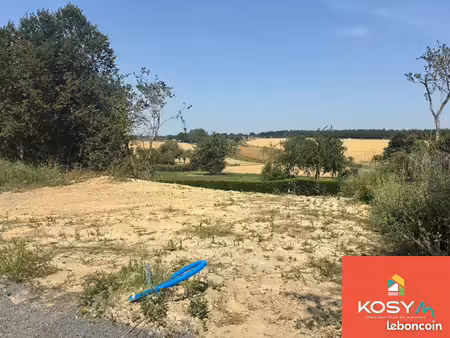 terrain à bâtir de 426 m² à andigne (49)