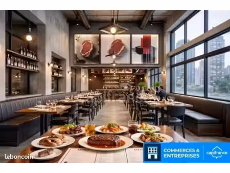 local restaurant 261 m²