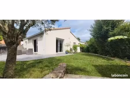 maison 93 m2 bouaye