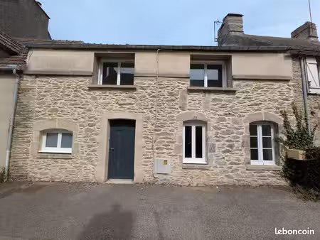 maison en pierres entièrement rénovée