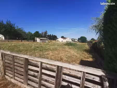 terrain 870 m2 à monistrol-sur-loire
