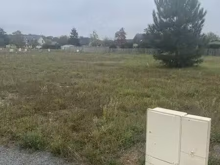 terrain à bâtir de 412 m² à soucelles (49)