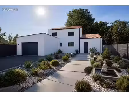 maison 5 pièces 149 m²