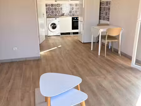 appartement malemort 2 pièce(s) 42.23 m2 meublé + garage
