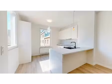 duplex à louer à rue jourdan 29 saint-gilles (vbe53970)