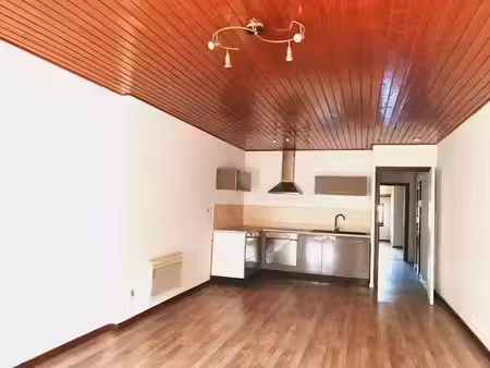 location appartement 2 pièces 59 m² à saint-jean-en-royans (26190)  430 €