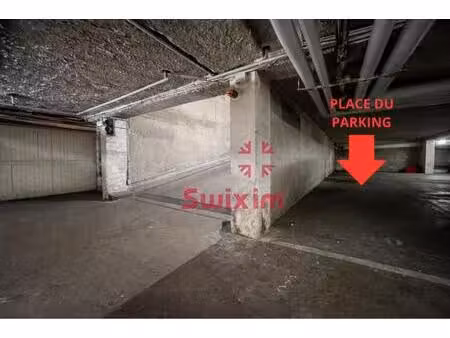 parking au -1 proche de la sortie