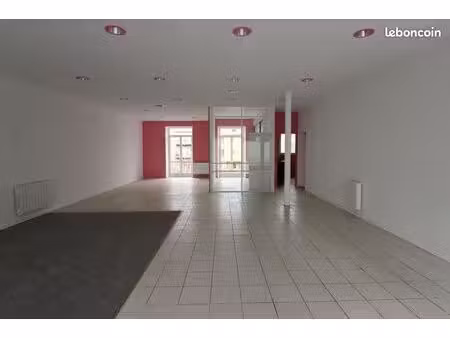 local commercial 84 m²