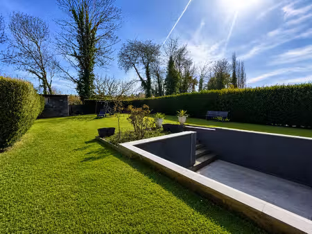 amiens sud maison aux beaux volumes avec grand jardin dans r