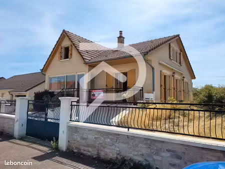 pavillon 6 pièces 131 m²