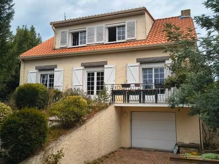 maison 5 pièces 150m²