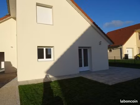 maison 4 chambres 180 m²