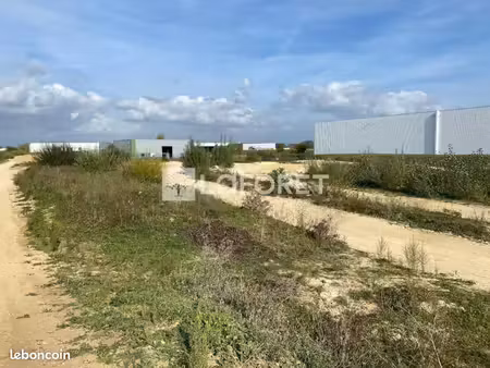 terrain 16 902 m² doue en anjou
