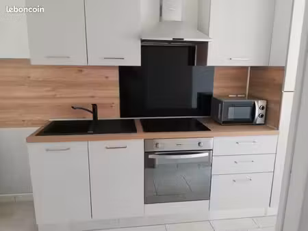 vends appartement t3 à magenta