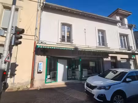 local commercial 58 m² pompey