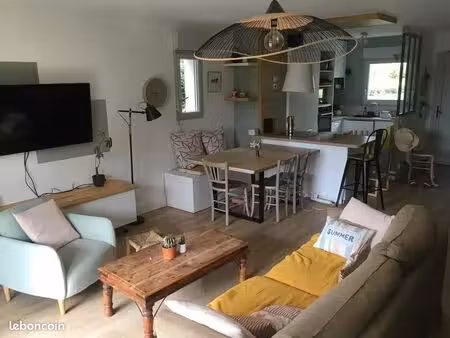 maison rénovée 76 m² – 3 chambres – jardin – séné bourg