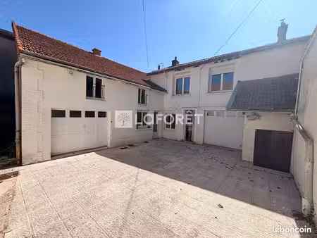 maison 7 pièces 208 m²