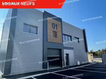 local d'activité 335 m²