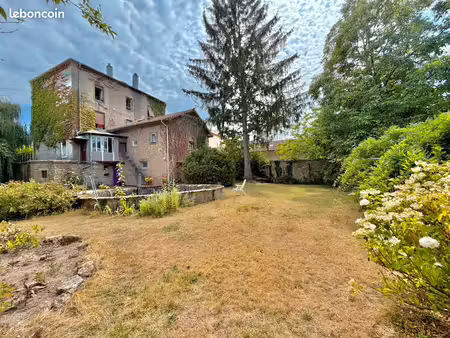magnifique appartement rez-de-chaussée 183m2 6 pièces avec grand terrain privatif