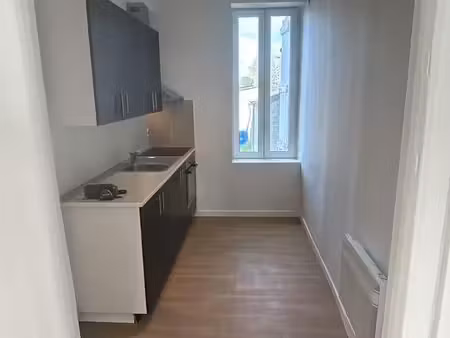 appartement t2 de 41 m² en rez-de-chaussée avec jardin privatif