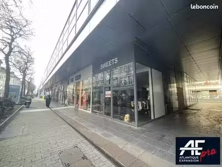 local commercial 55 m² saint nazaire