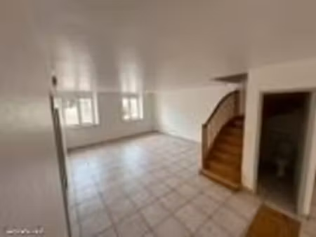 maison en location f5 a hevilliers