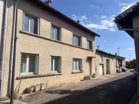 maison de village