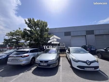 local 491 m² nantes