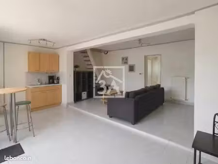 maison 5 pièces 61 m²