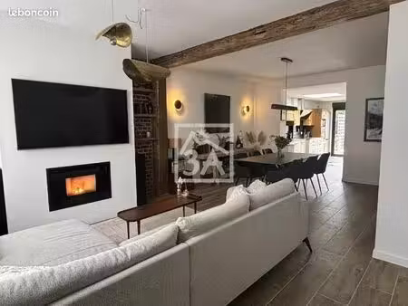 maison de ville 7 pièces 101 m²